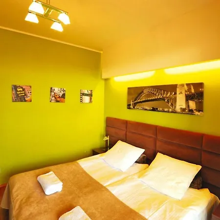 Apartments, 아파트 코워브제크